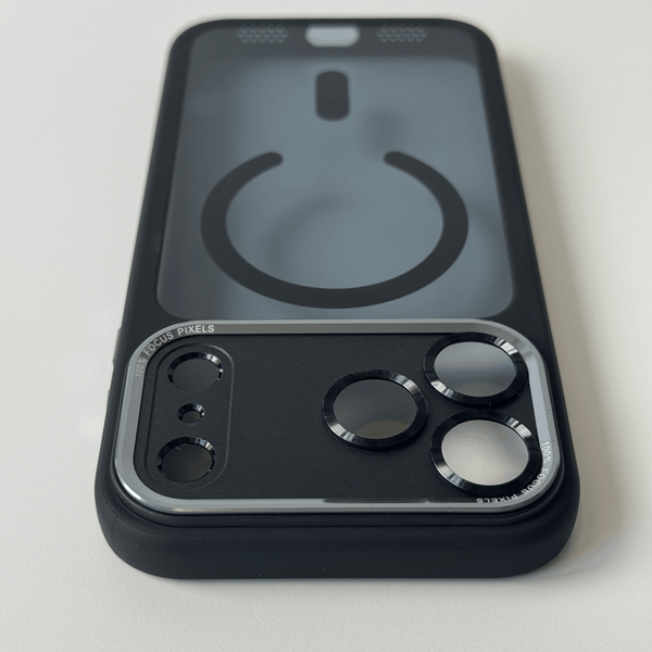 Чохол Zum Case Magsafe для Apple iPhone 17 Pro Max / 18 Pro Max , Black ZUMCASE-17PROMAX фото